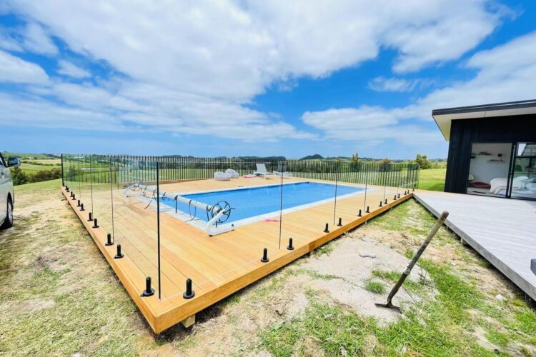 Enhancing Curb Appeal: How Custom Pool Fence Can Transform Your Home’s Entrance